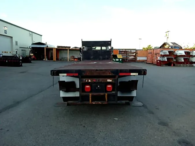 2015 Freightliner M2