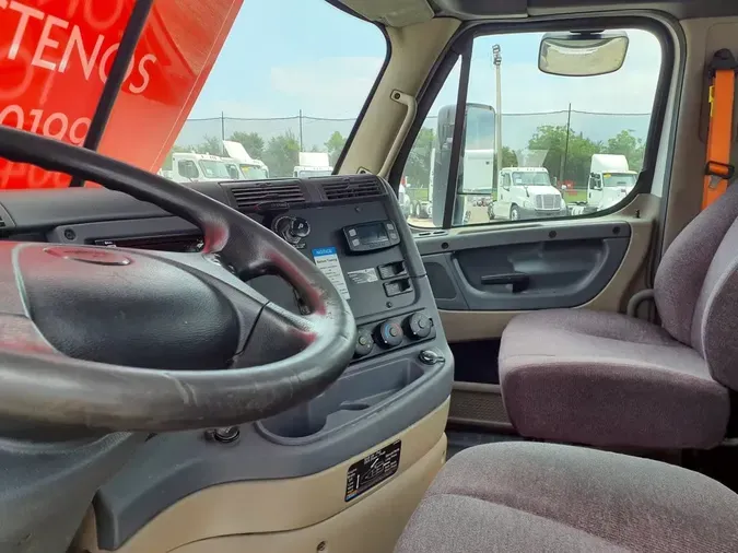 2018 FREIGHTLINER CASCADIA 125