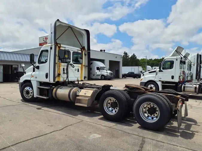 2018 FREIGHTLINER CASCADIA 125