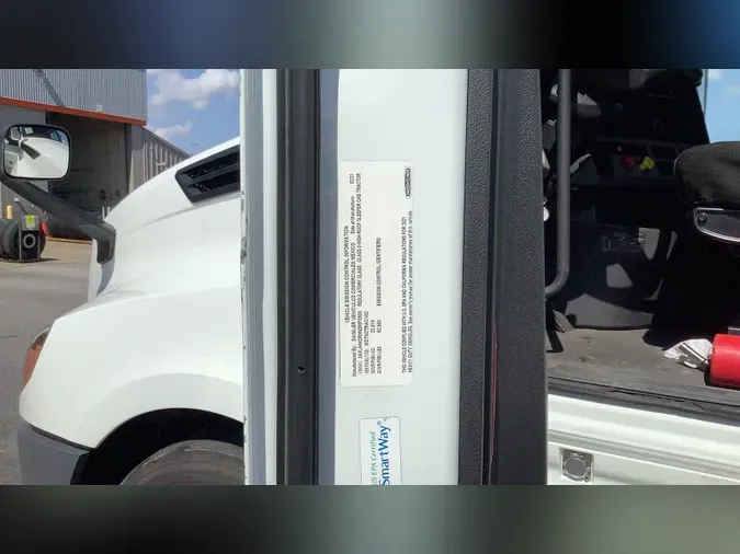 2022 Freightliner Cascadia 126