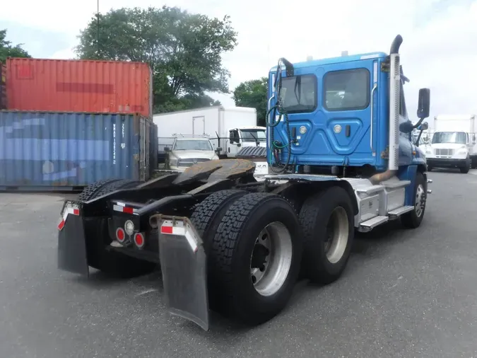 2018 FREIGHTLINER/MERCEDES CASCADIA 125