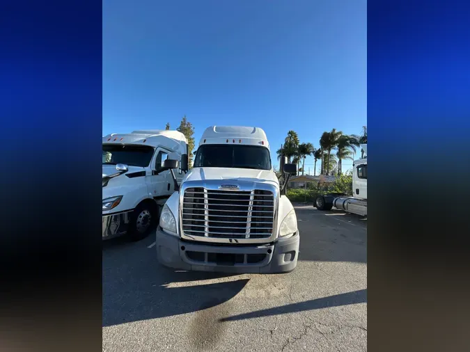 2018 FREIGHTLINER/MERCEDES CASCADIA 1258cfc7145b8338543d6e1e13b661b9a9a