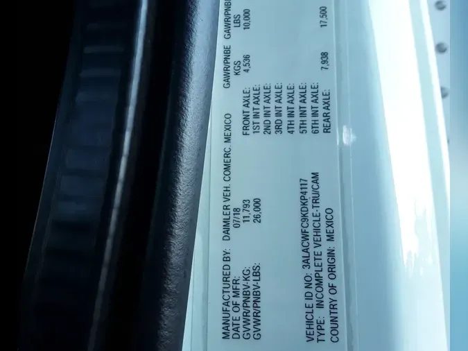 2019 FREIGHTLINER M2 106