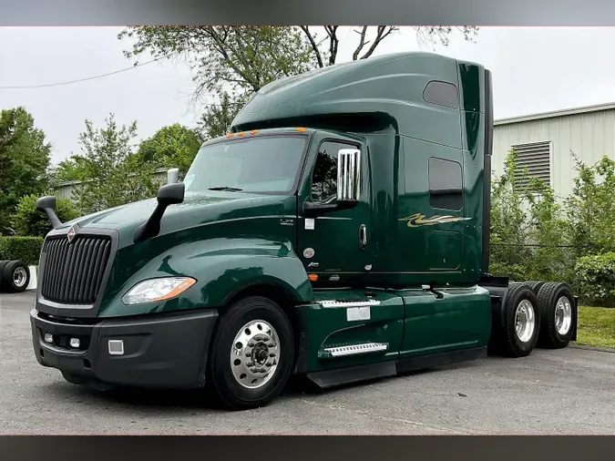 2022 INT LT625 6x4