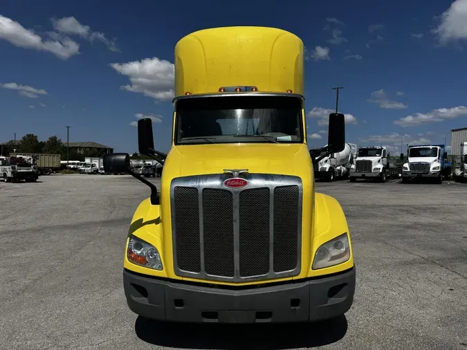 2021 Peterbilt 579