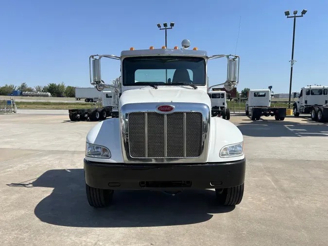 2018 Peterbilt 337