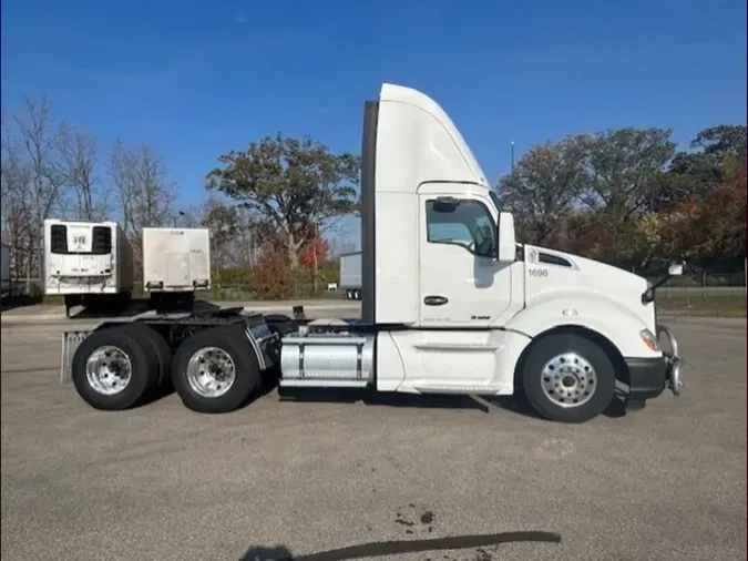 2021 Kenworth T680