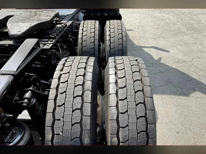 2021 INT LT625 6x4