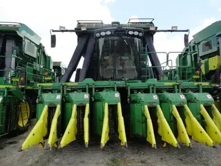 2011 John Deere 7760