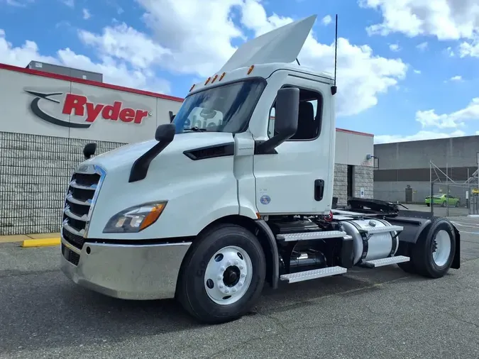 2020 FREIGHTLINER/MERCEDES NEW CASCADIA 1168d12e9a013f0b7cf523f6e6d954edd83