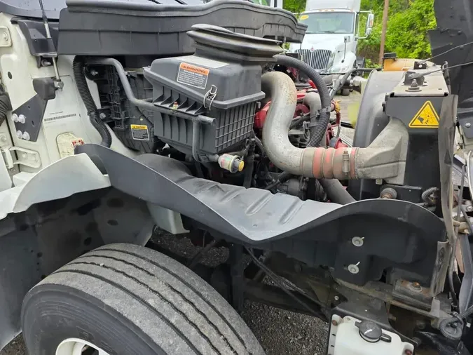 2020 NAVISTAR INTERNATIONAL MV607 (4X2)
