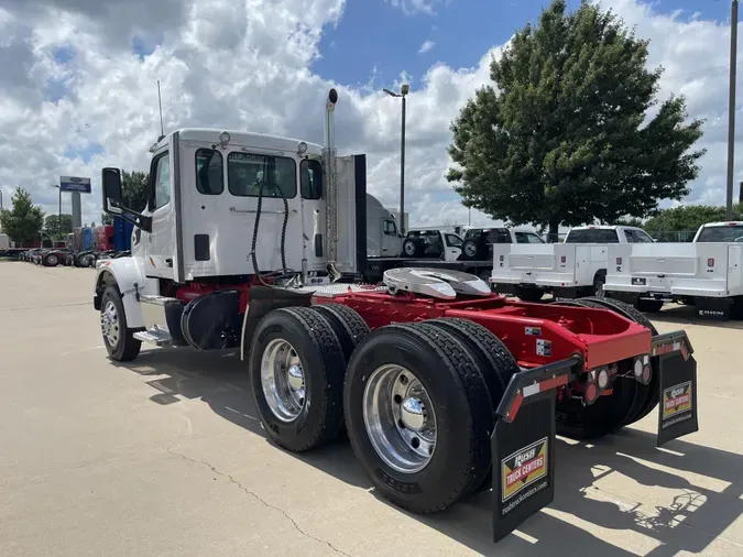 2022 Peterbilt 567