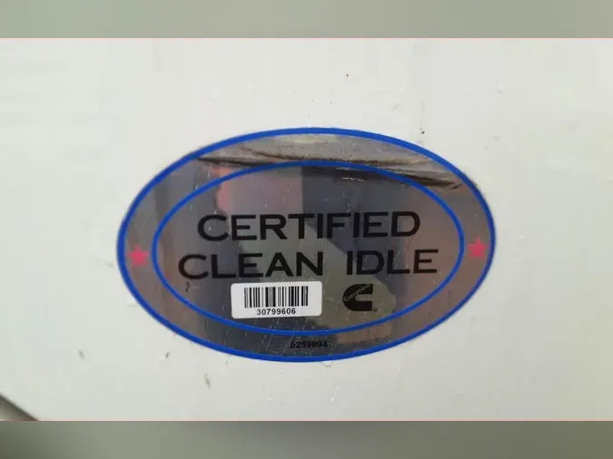 2018 FREIGHTLINER/MERCEDES M2 106