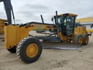2016 John Deere 872G