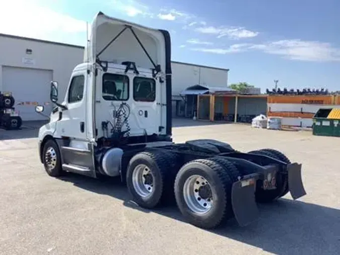 2019 Freightliner Cascadia