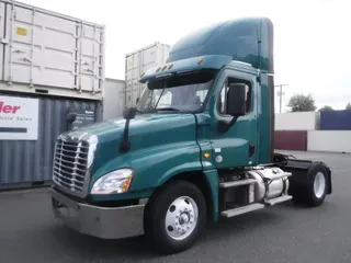 2018 FREIGHTLINER/MERCEDES CASCADIA 125