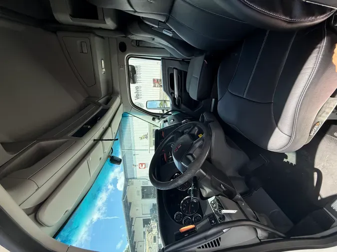 2020 Kenworth T680