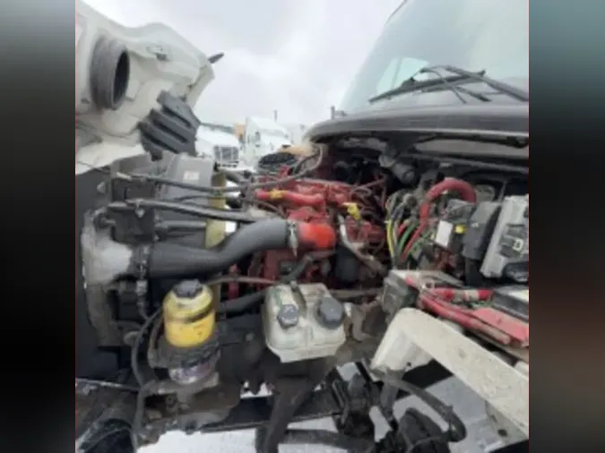 2018 FREIGHTLINER/MERCEDES M2 106