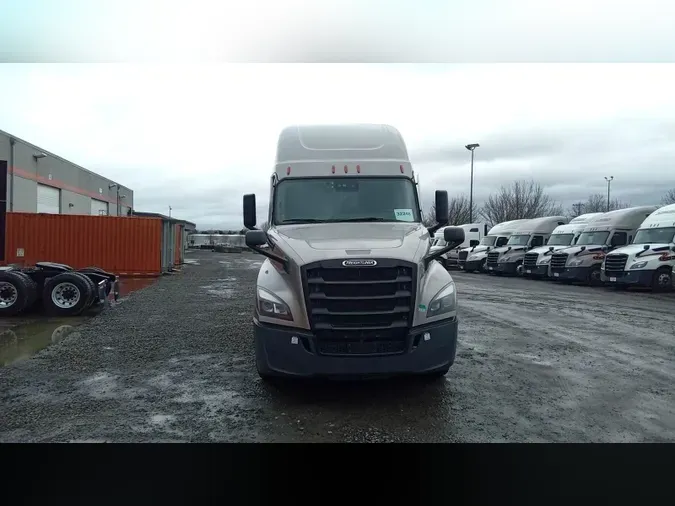 2024 Freightliner Cascadia 126