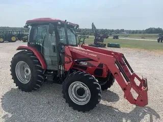 2016 Mahindra MPOWER 85P