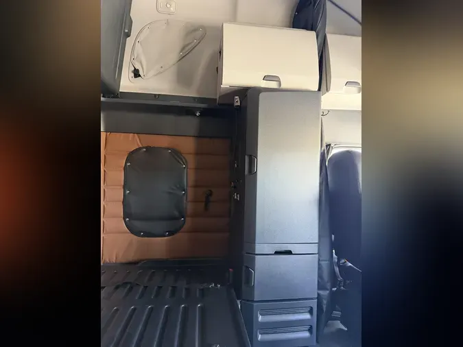 2023 Freightliner Cascadia