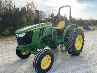 2018 John Deere 5045E
