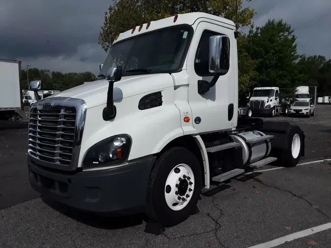 2018 FREIGHTLINER/MERCEDES CASCADIA 1138d3ad14cbe5f000fc6fd5cf92959d286