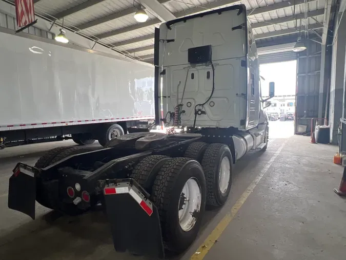 2019 FREIGHTLINER/MERCEDES NEW CASCADIA PX12664