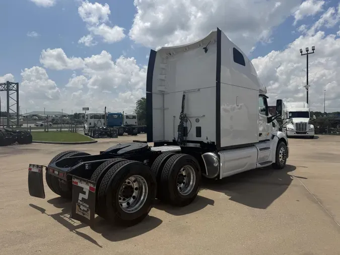 2020 Peterbilt 5798d45d3293388328fd3caec966aaa0fdc