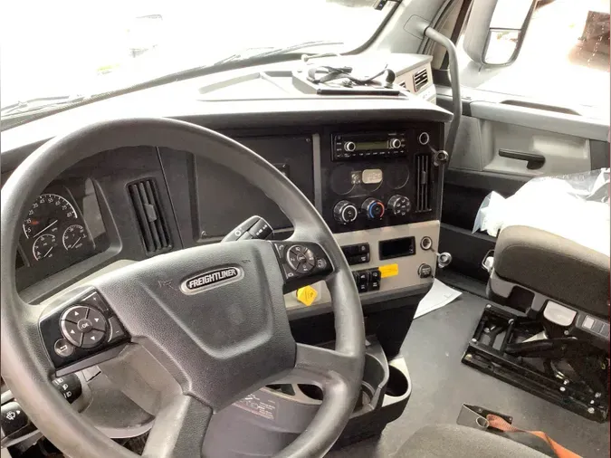 2021 Freightliner Cascadia