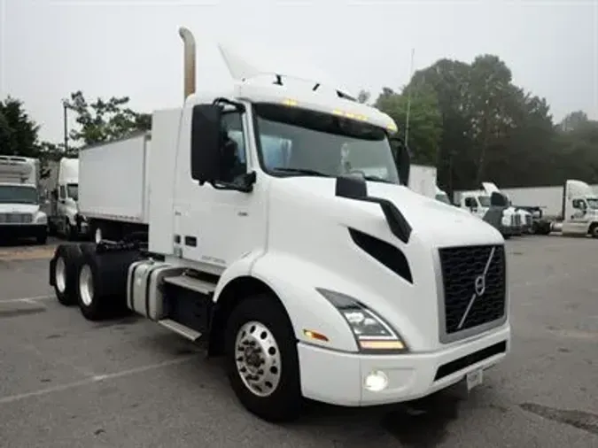 2021 VOLVO VNR3008d4b5f5191d23c8cee08afac9a010704