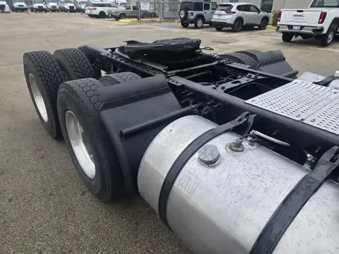 2020 International LT625