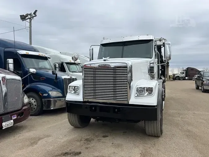 2018 FREIGHTLINER 122SD