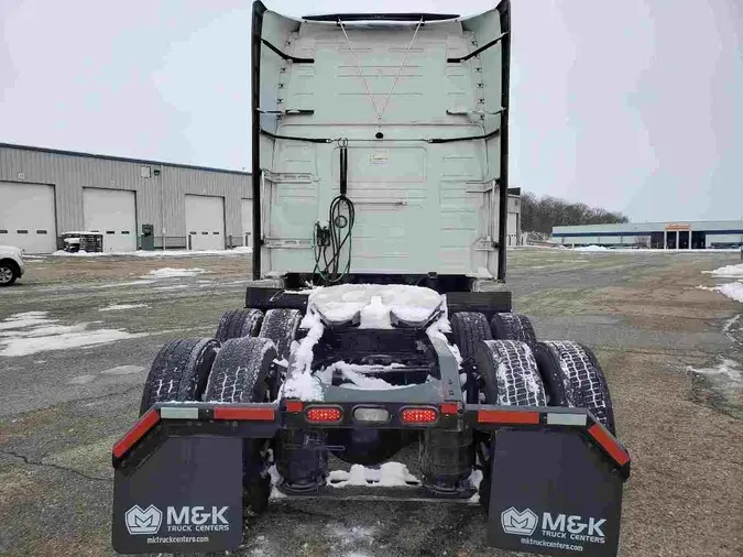 2024 VOLVO VNL64T7608d58cf87f9fa6f57697fe039ee38b0d7