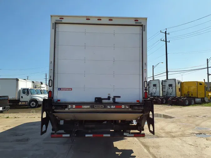 2016 FREIGHTLINER/MERCEDES M2 106