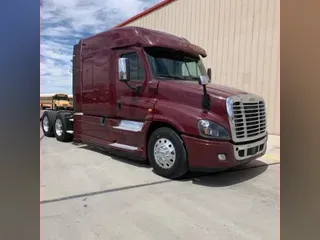 2018 Freightliner CASCADIA 125