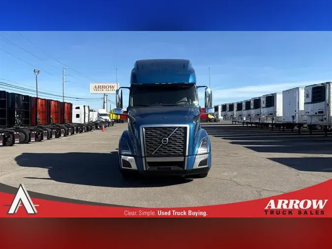 2023 VOLVO VNL760
