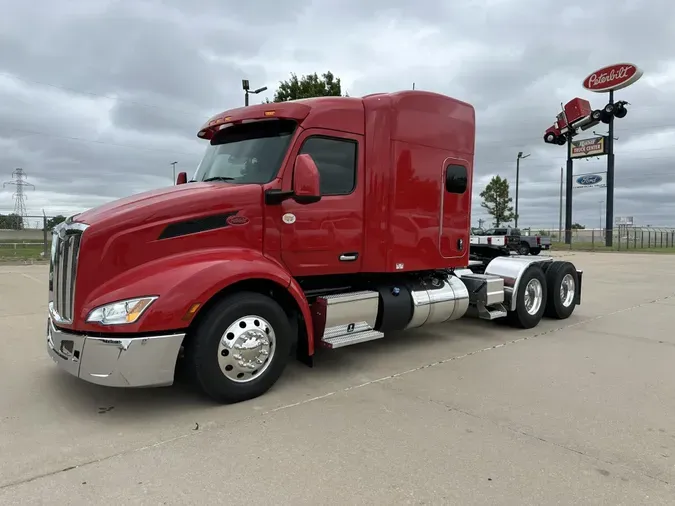 2025 Peterbilt 5798d5d687245a114d0c18dcc001ef6c163