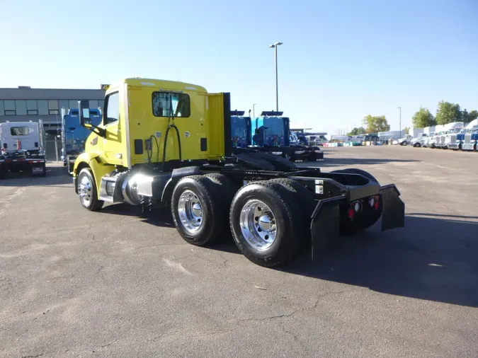 2021 Peterbilt 579