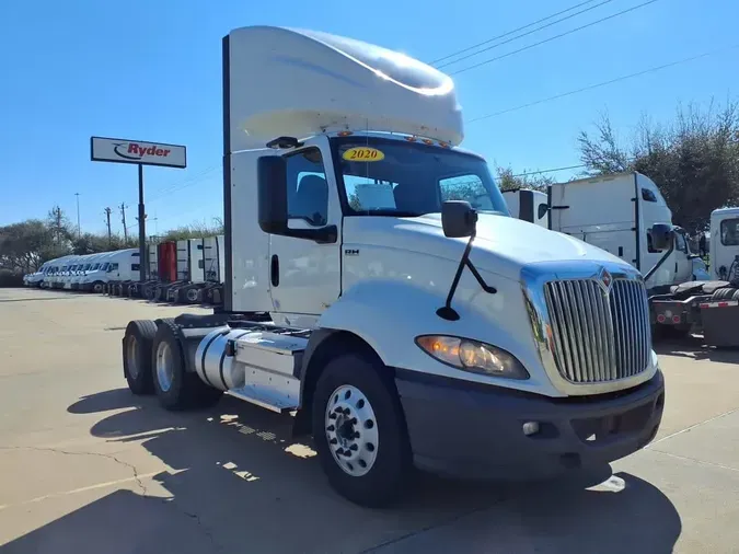 2020 NAVISTAR INTERNATIONAL RH613 DAYCAB T/A