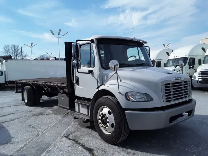 2017 FREIGHTLINER/MERCEDES M2 106