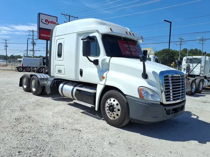 2019 FREIGHTLINER CASCADIA 125