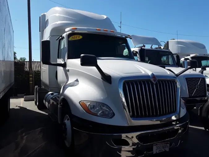 2019 NAVISTAR INTERNATIONAL LT625 SLPR CAB