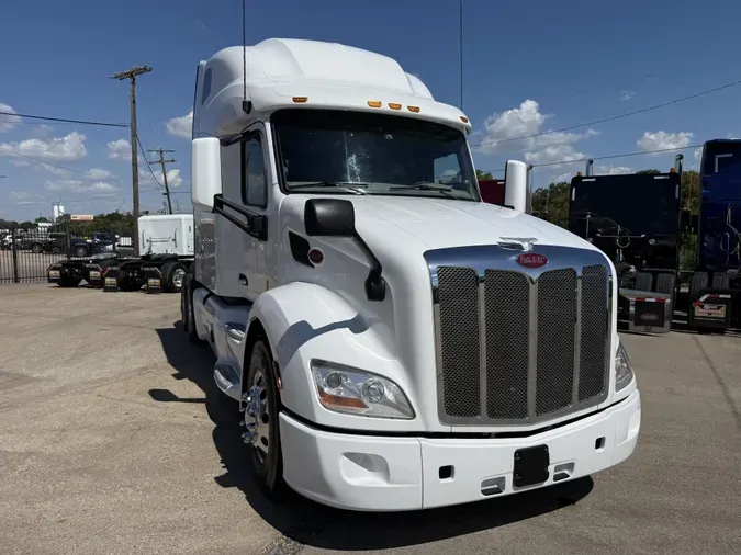 2022 Peterbilt 579