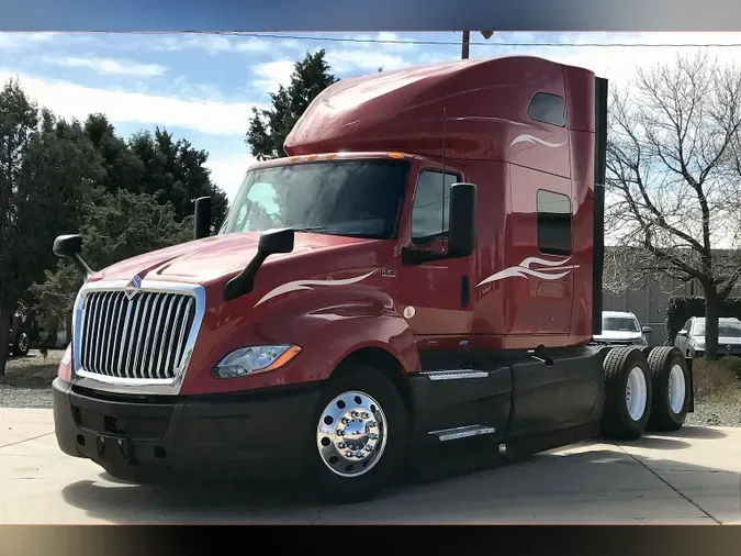 2023 INT LT625 6X48d64b6c75040c973497289cf99018c73