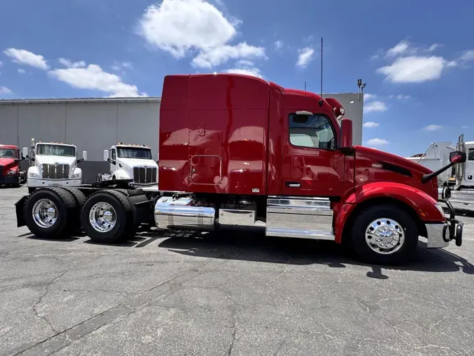2023 Peterbilt 579