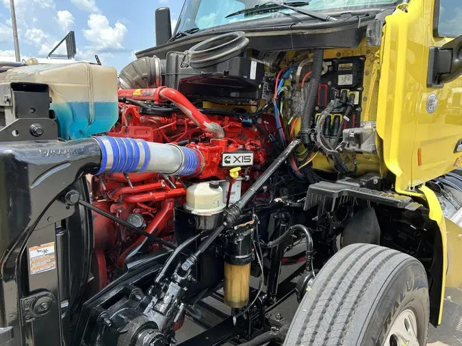 2021 Peterbilt 579
