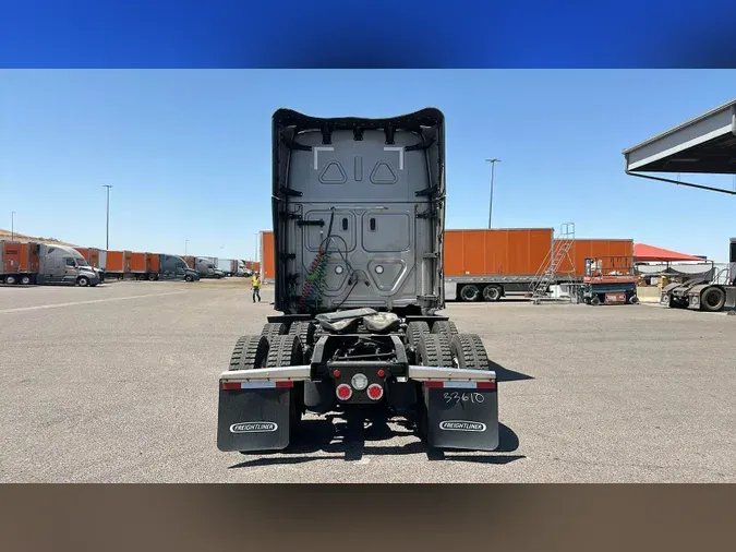 2025 Freightliner Cascadia 1268d6b5a5cf671e2c08a197aa2cfb9a955