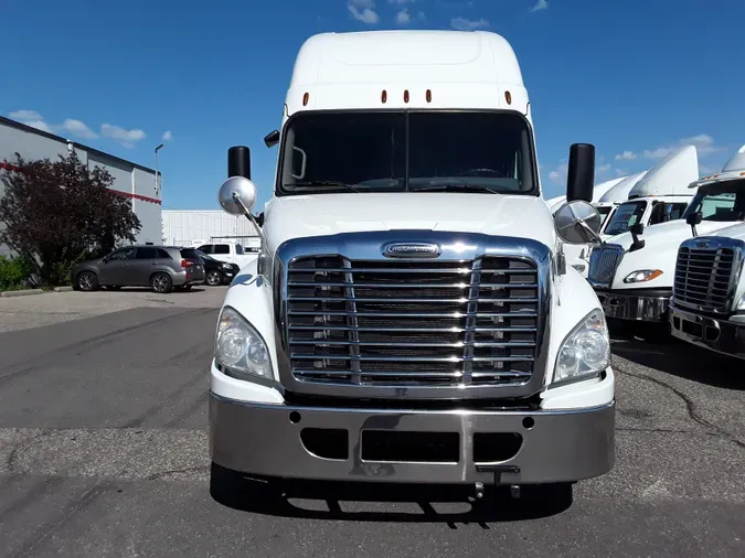 2018 FREIGHTLINER/MERCEDES CASCADIA 125