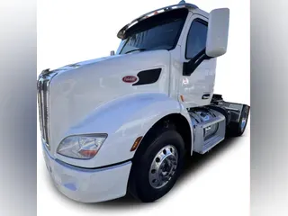 2020 Peterbilt 579